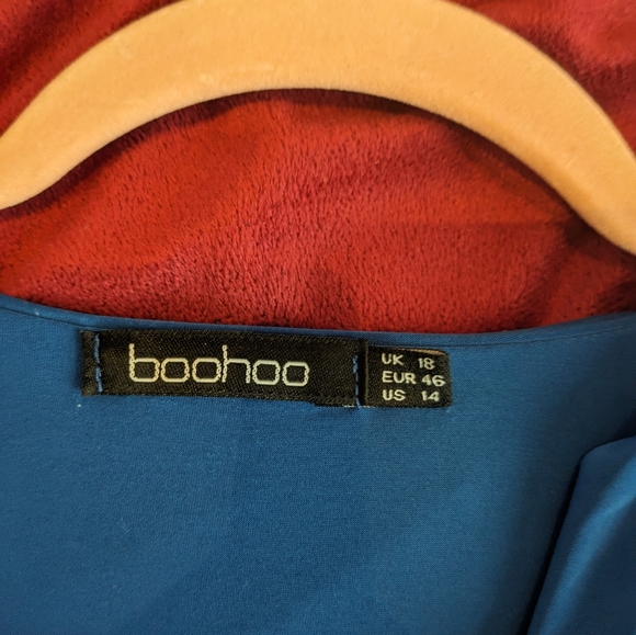 Dress - Picture 2 of 2